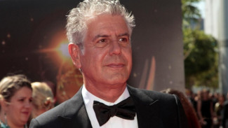 Anthony Bourdain, Chef AS yang Pernah Kulineran di Blok M