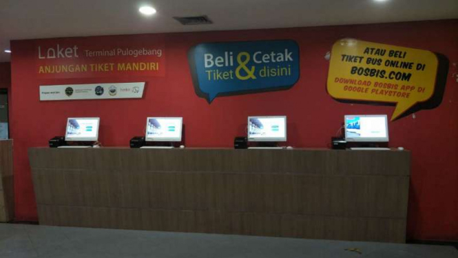 Loket e-ticketing sepi pengguna di Terminal Pulogebang, Jakarta Timur
