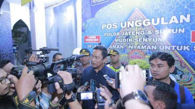 Wali Kota Semarang  Hendrar Prihadi 