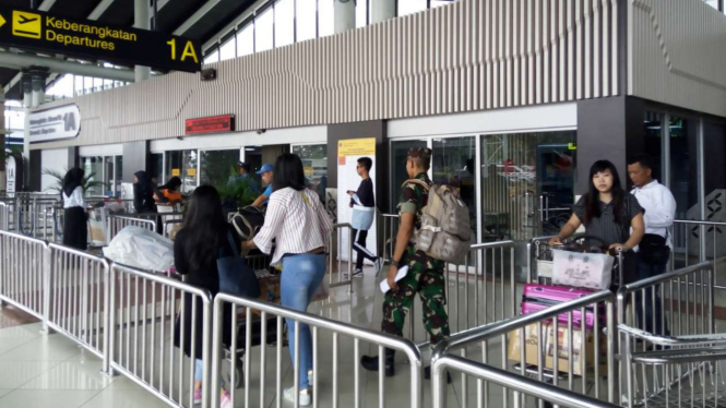 Suasana Mudik di Terminal I, Bandara Soekarno-Hatta, Banten.