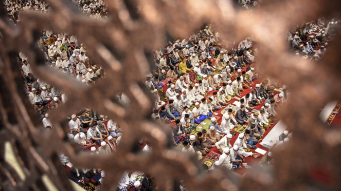 SALAT IDUL FITRI DI SELURUH INDONESIA