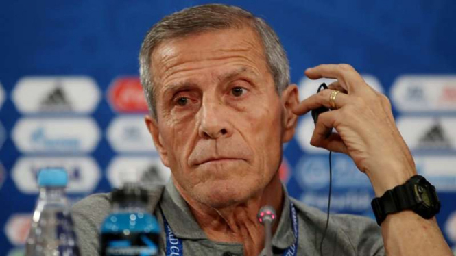 Pelatih timnas Uruguay, Oscar Tabarez