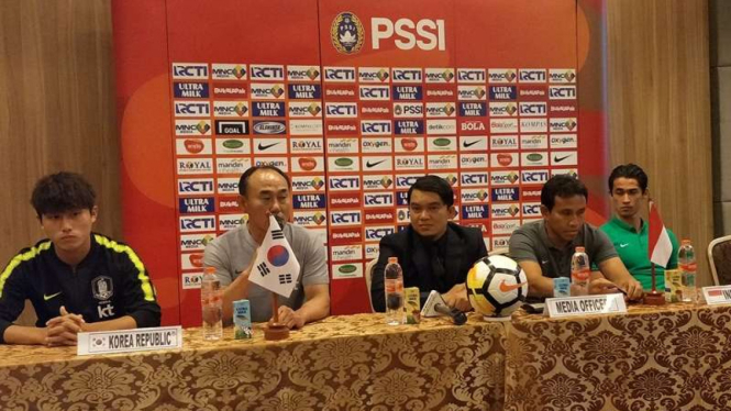 Konferensi pers jelang Indonesia U-23 vs Korea Selatan U-23