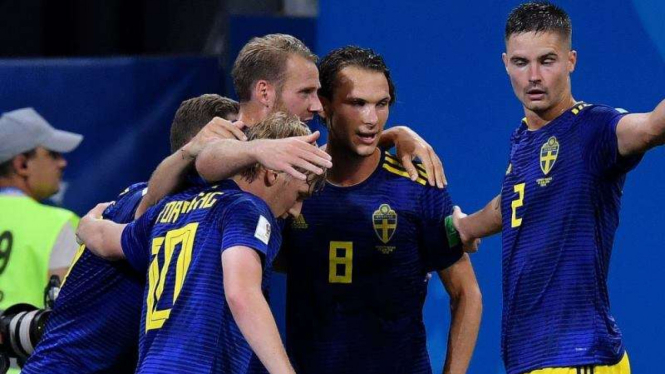 Timnas Swedia rayakan gol ke gawang Jerman