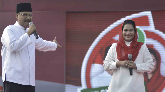 Cagub Jatim Saifullah Yusuf atau Gus Ipul (kiri) dan Cawagub Puti Guntur Soekarno (kanan)