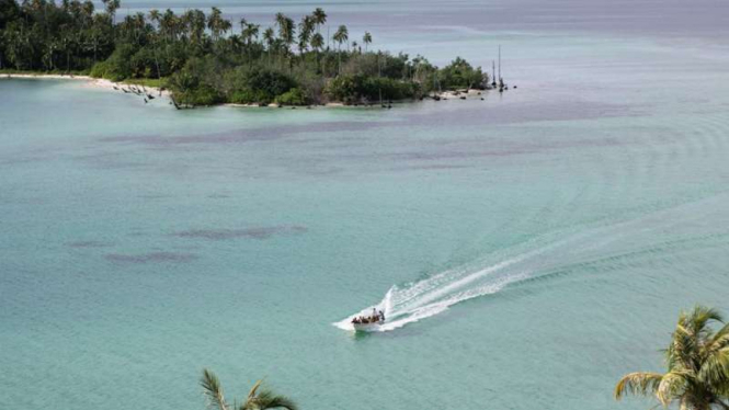 Pemandangan dari Pulau Rangit, Aceh