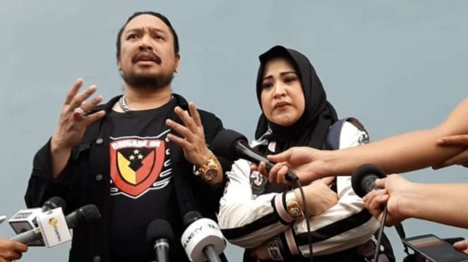  Zecky Alatas dan  Wirdha 