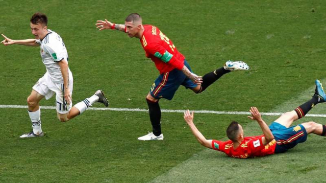 Pertandingan babak 16 besar Piala Dunia 2018 antara Spanyol kontra Rusia