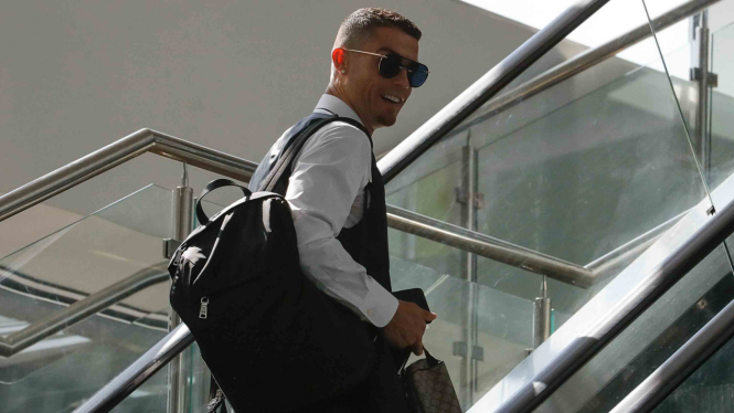 Pemain Cristiano Ronaldo pulang ke Portugal usai gagal di Piala Dunia 2018