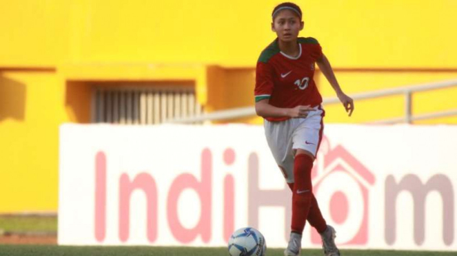 Striker timnas wanita Indonesia, Zahra Muzdalifah