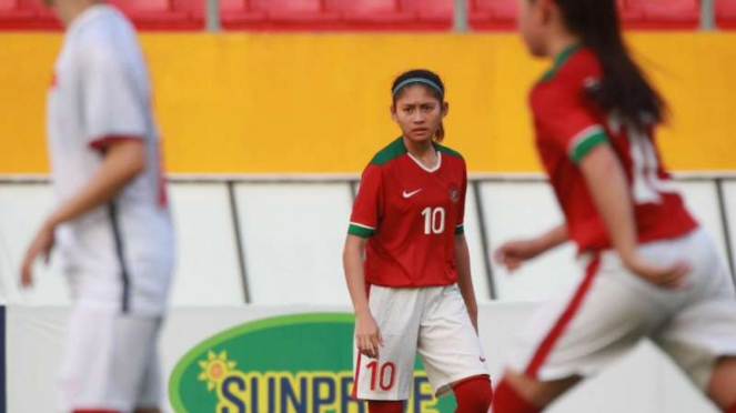 Striker timnas wanita Indonesia, Zahra Muzdalifah