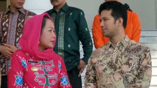 Emil Dardak saat ikuti pertemuan dengan Jokowi di Istana Bogor.