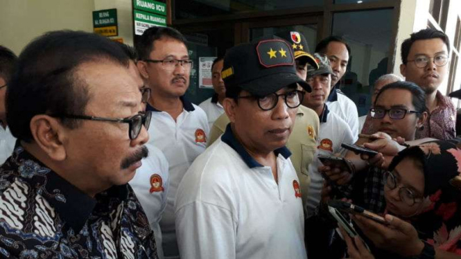 Kapolda Jatim, Irjen Pol Machfud Arifin, di RS Bhayangkara Surabaya