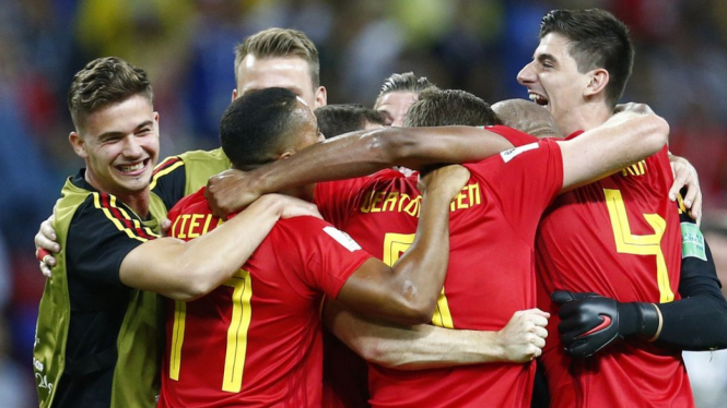 Para pemain timnas Belgia merayakan kemenangan 2-1 atas Brasil. - Getty Images