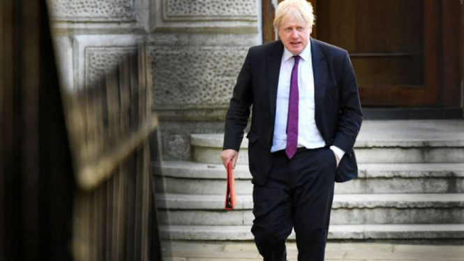 Menlu Inggris Boris Johnson mengundurkan diri 