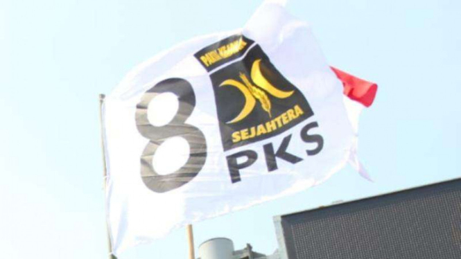 Bendera Partai Keadilan Sejahtera (PKS) untuk Pemilu 2019.