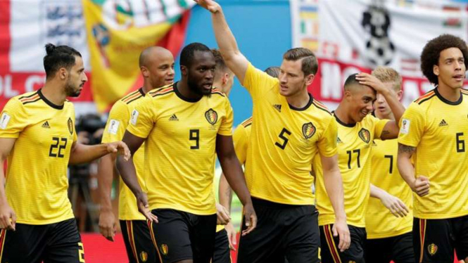 Selebrasi para pemain Belgia usai bobol gawang Inggris