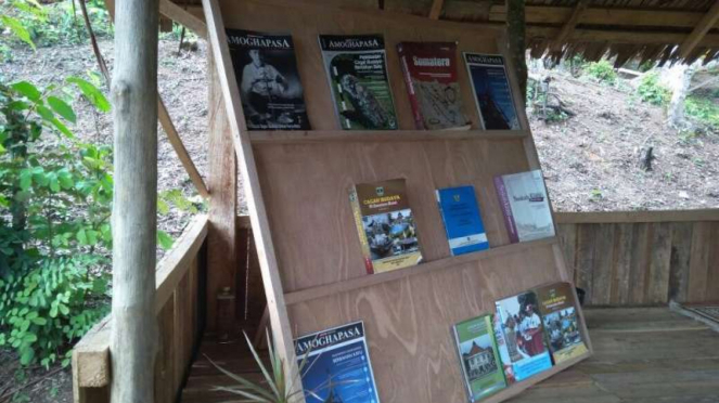 Pohon Literasi di Kabupaten Tanah Datar Sumatera Barat.