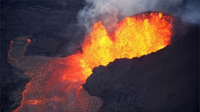 Lava Gunung Kilauea di Hawaii - Reuters