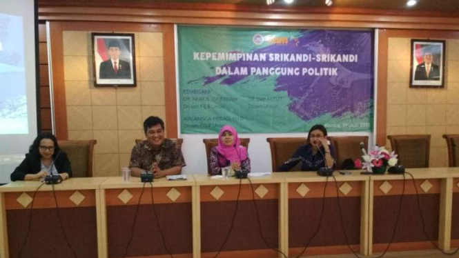 Dialog tentang kekuatan politik perempuan di kampus Unair Surabaya, Jawa Timur, pada Kamis, 19 Juli 2018.