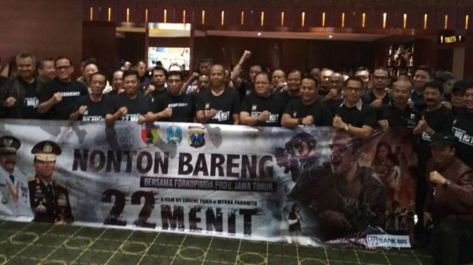 Forkopimda Jatim saat nobar film 22 Menit di XXI TP5 Surabaya, Jawa Timur