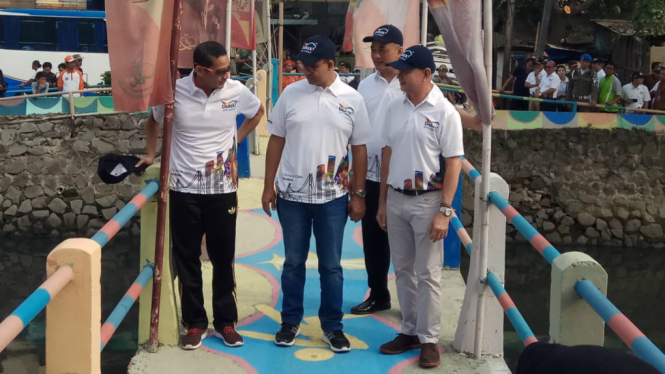 Gubernur DKI Anies Baswedan saat meresmikan kampung warna-warni Asian Games.