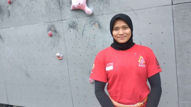 Atlet Panjat Tebing Indonesia, Aries Susanti Rahayu
