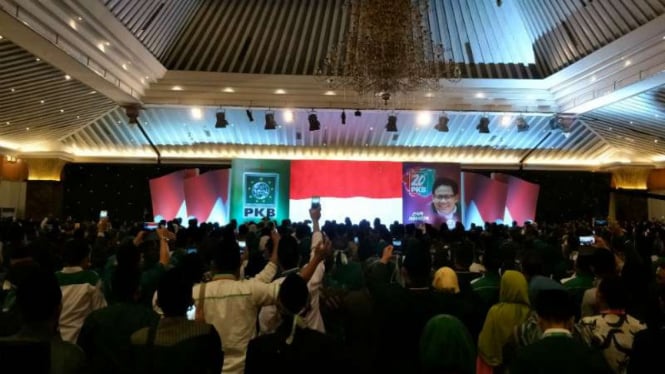 Perayaan Hari Ulang Tahun PKB ke-20 di Puri Agung Ballroom, Grand Sahid Jaya Hotel, Jakarta.