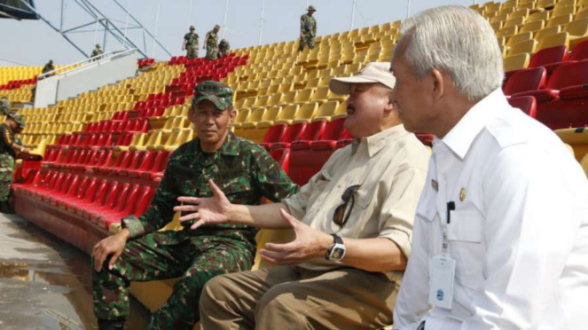 Gubernur Sumsel Alex Noerdin di Stadion Gelora Sriwijaya Jakabaring Palembang