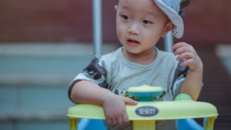 Bahaya Baby Walker untuk Bayi Mengerikan