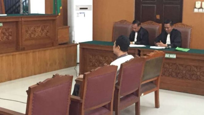  Pengadilan Negeri Jakarta Selatan menggelar sidang perdana pembubaran JAD.