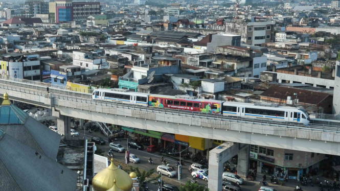 Light Rail Transit (LRT) di Palembang.