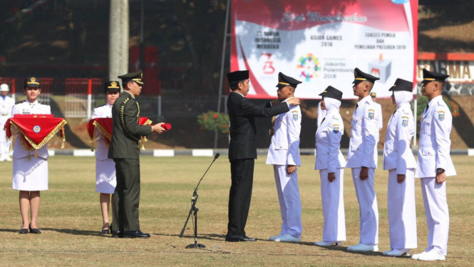 Presiden Jokowi melantik 1.456 Pamong Praja Muda IPDN