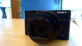 Kamera Saku Terbaru dari Sony Ini Sarat Fitur Canggih