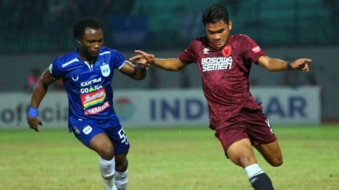 Laga Liga 1 PSIS Semarang vs PSM Makassar