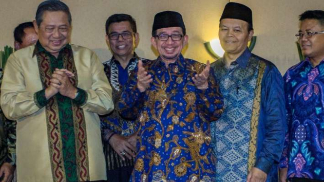 SBY bertemu Salim Segaf (tengah) dan para petinggi PKS, Senin, 30 Juli 2018.