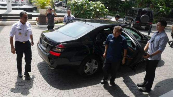 Wapres Jusuf Kala bersama Anies Baswedan di Balaikota DKI Jakarta.