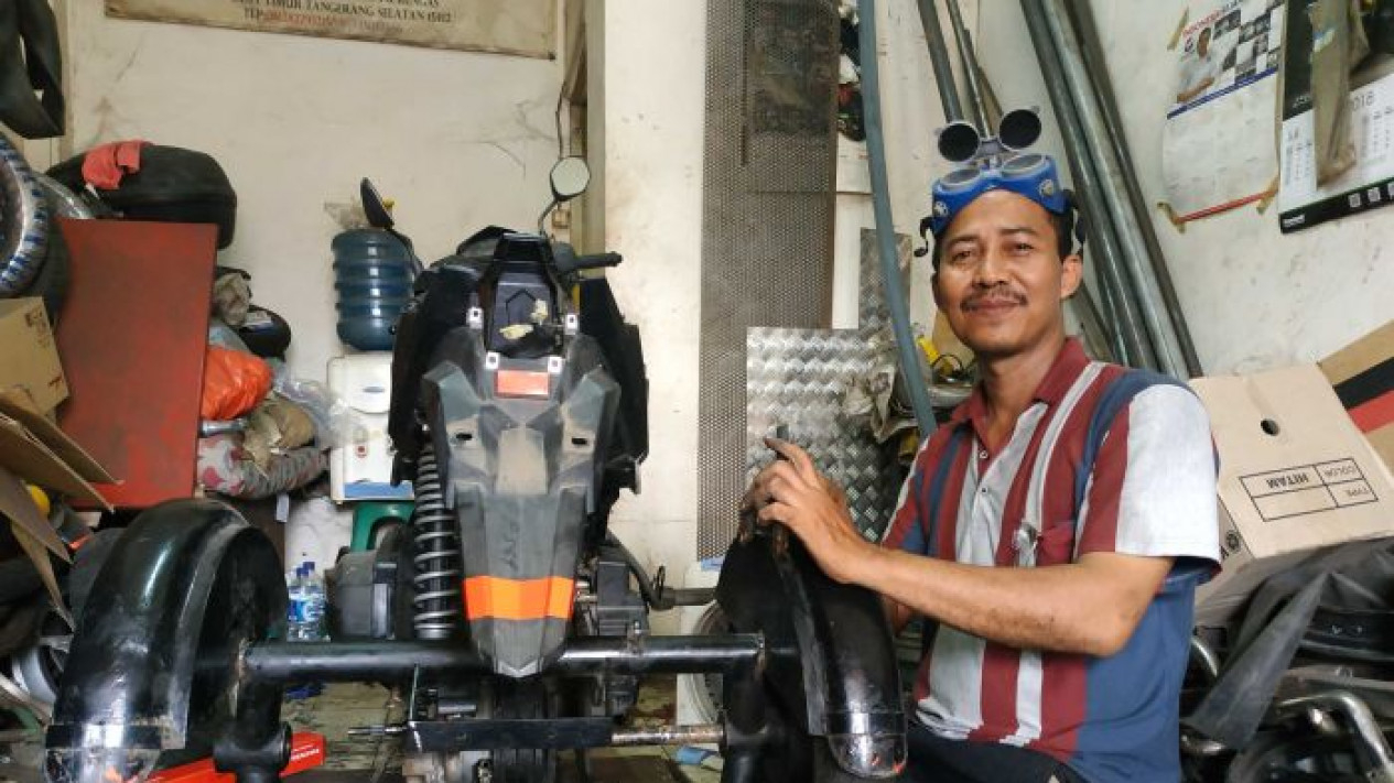Modifikasi Motor Roda Tiga Pengubah Hidup Difabel Di Indonesia