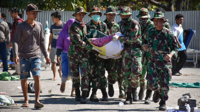 Korban gempa bumi di Lombok