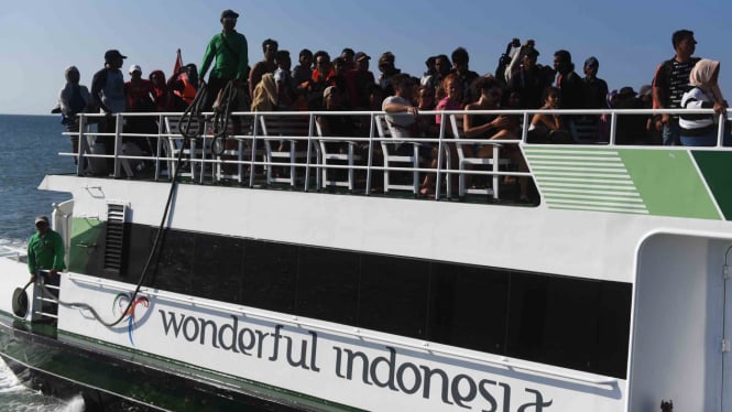 Ratusan wisatawan dievakuasi dari tiga Gili di Pulau Lombok pasca gempa bumi