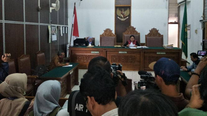 Sidang Praperadilan Kasus Video Syur Luna Maya dan Cut Tari