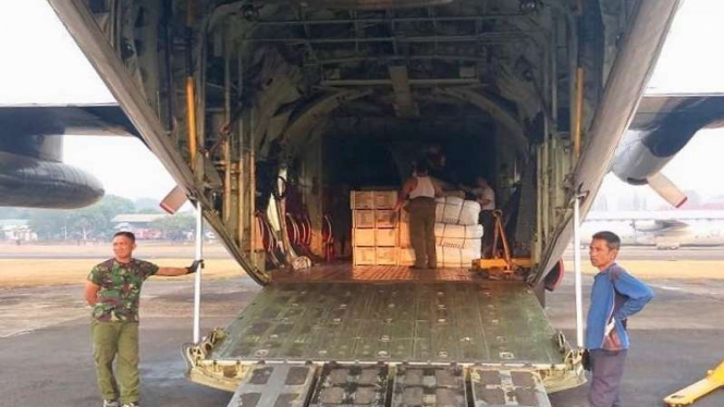 Pesawat TNI AU membawa logistik dan relawan untuk gempa Lombok