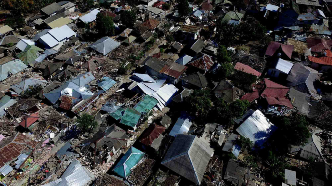 Kerusakan bangunan akibat gempa bumi di Lombok