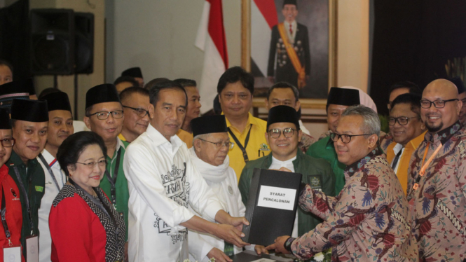  Jokowi-Ma'ruf Amin Daftarkan Diri ke KPU