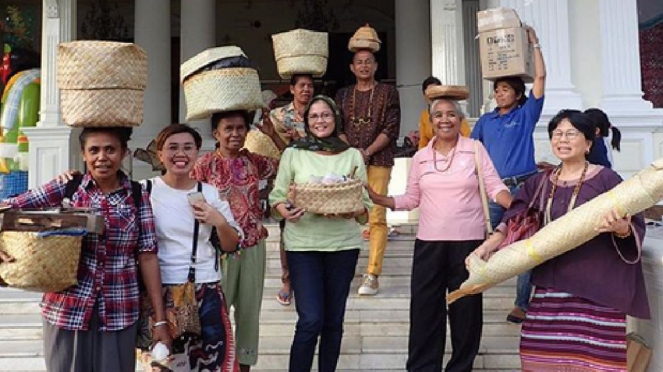 Penenun Toraja Melo