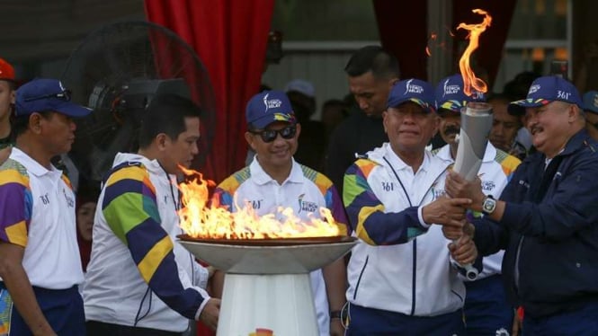 Pelepasan Kirab Obor Asian Games 2018 di Palembang