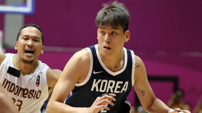 Pertandingan basket Asian Games antara Indonesia kontra Korea Selatan