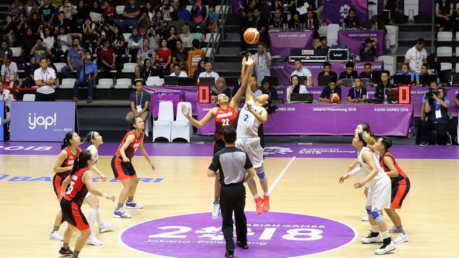 Pertandingan Timnas basket putri Indonesia melawan Unifikasi Korea