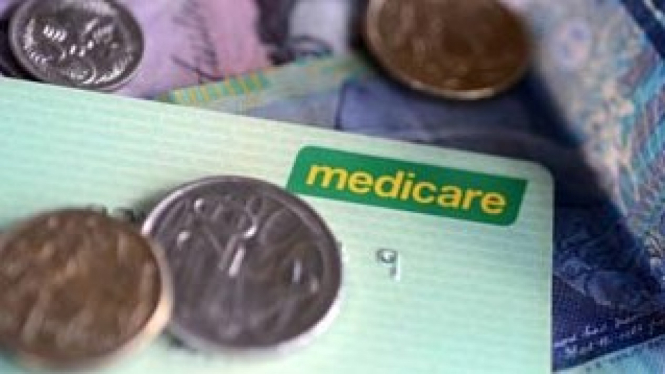 Ketua Ikatan Dokter Australia (AMA) Tony Bartone menyebut tunjangan asuransi Medicare tak memadai dibandingkan kenaikan biaya kesehatan.