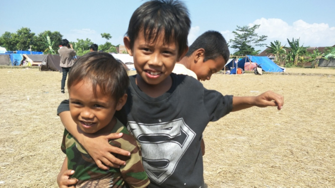 Anak di pengungsian korban gempa Lombok
